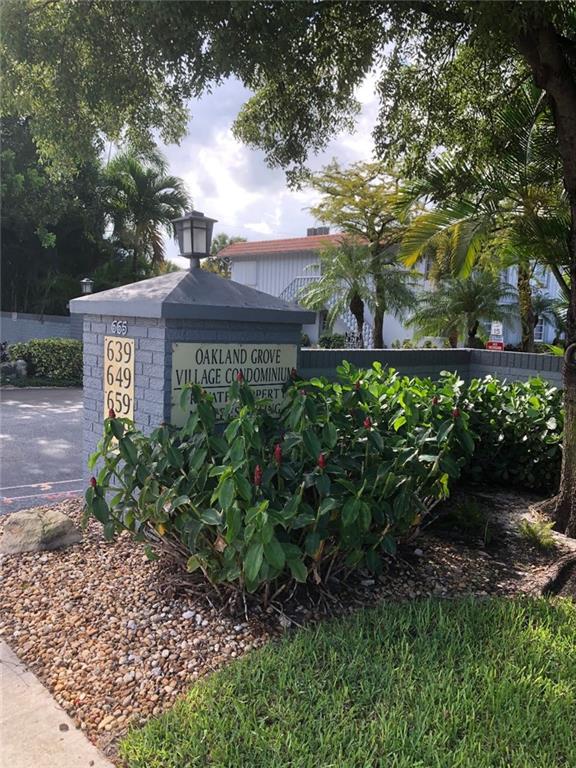 Oakland Grove Village - Residential