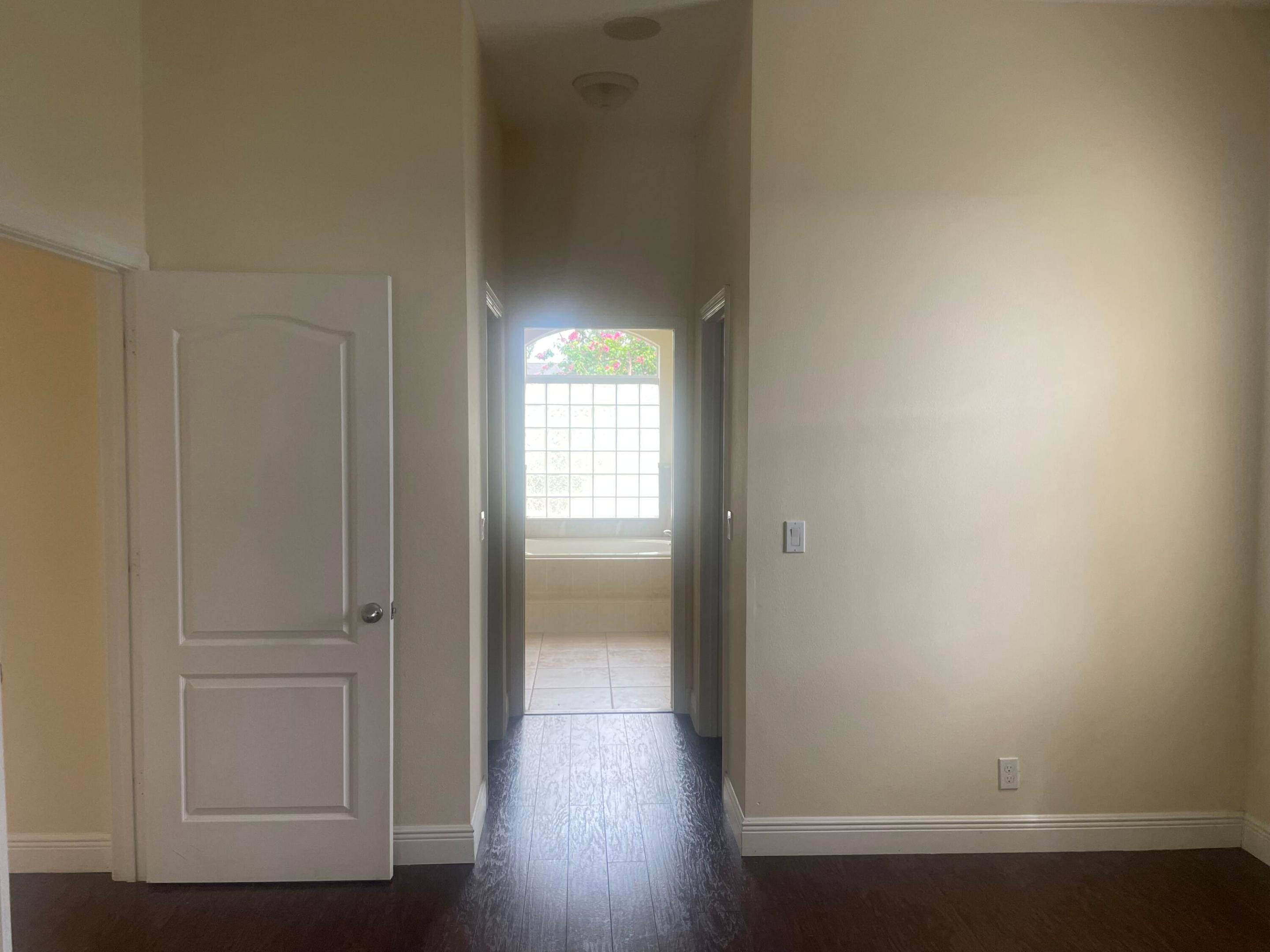 PORT ST LUCIE SECTION 5 - Residential Lease