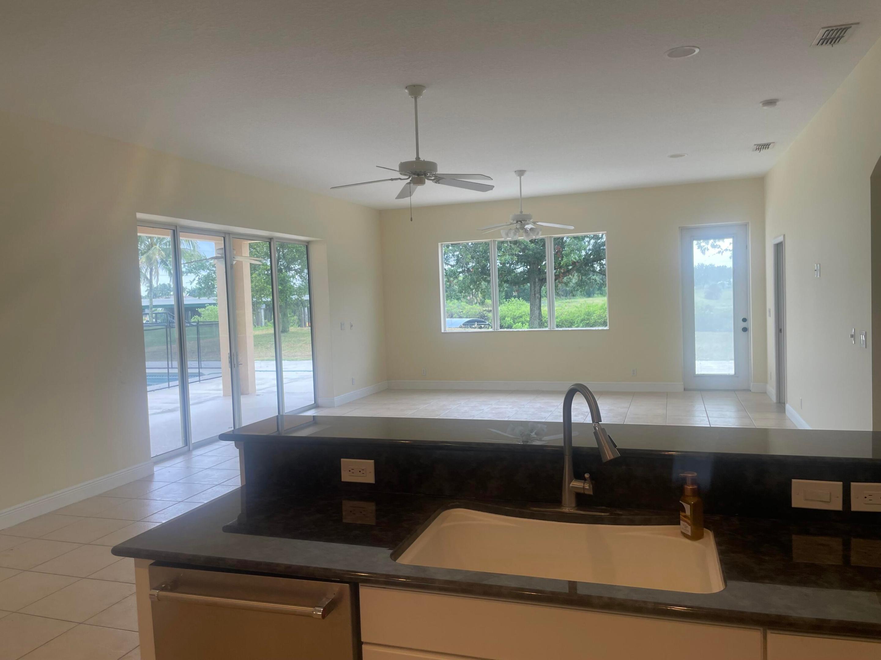 PORT ST LUCIE SECTION 5 - Residential Lease