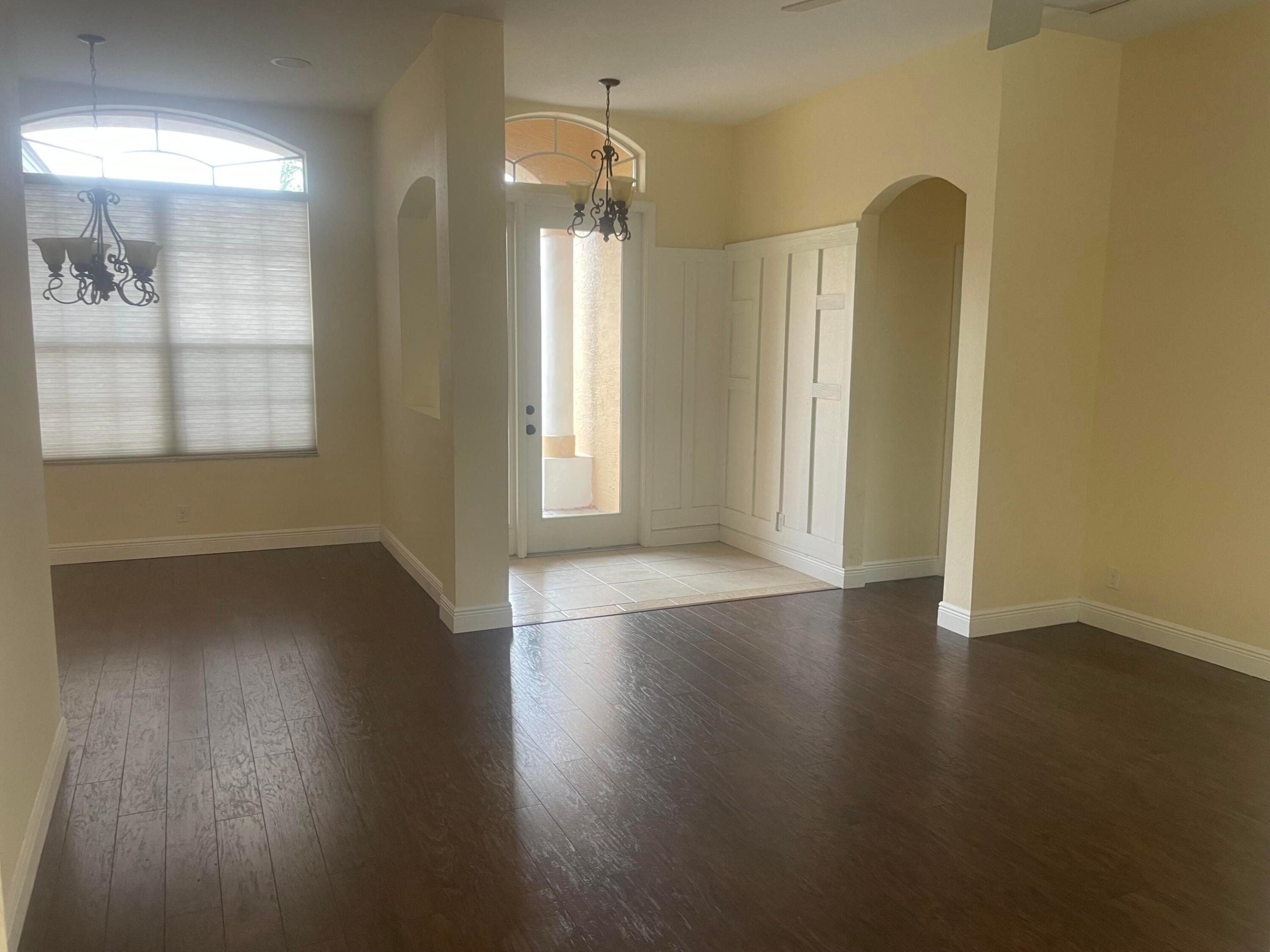 PORT ST LUCIE SECTION 5 - Residential Lease