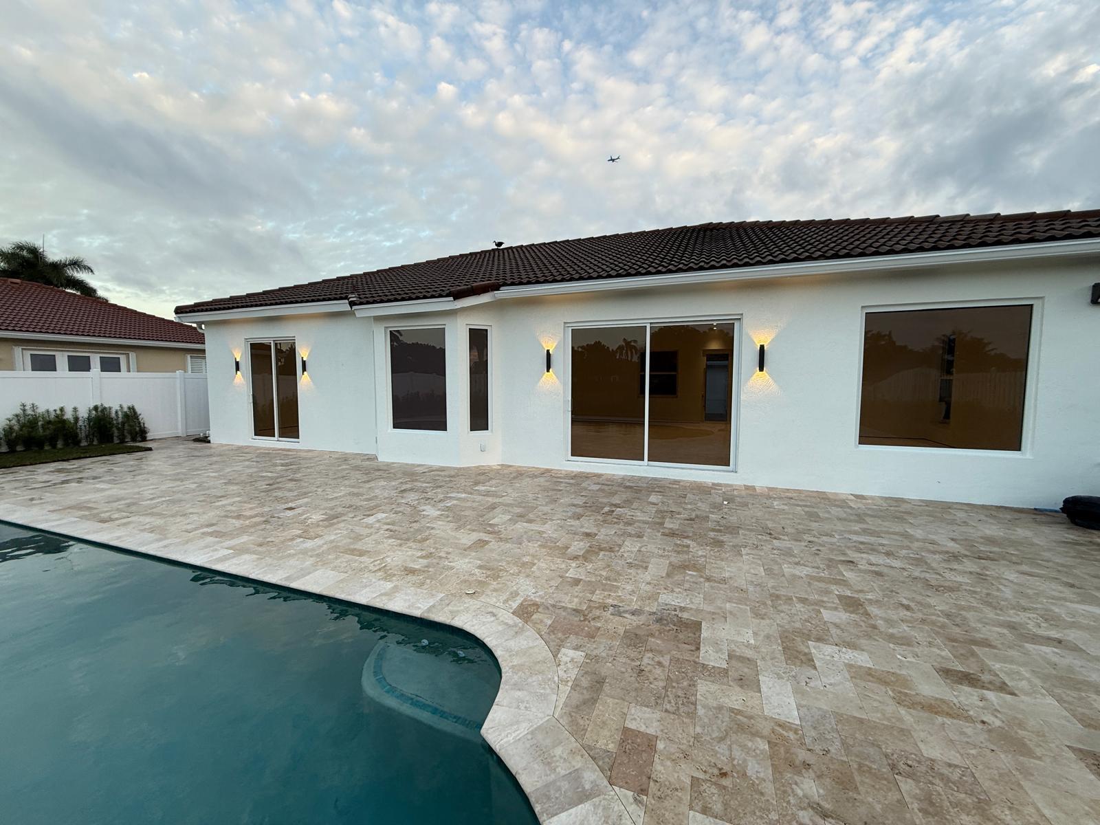 3244 SW 53rd Court