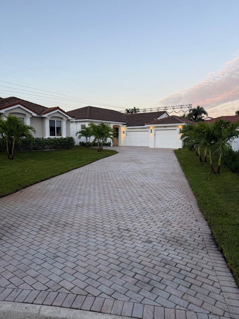 Tiny photo for 3244 SW 53rd Court, Hollywood, FL 33312 (MLS # B26037386)