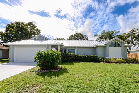 A home in Port St Lucie