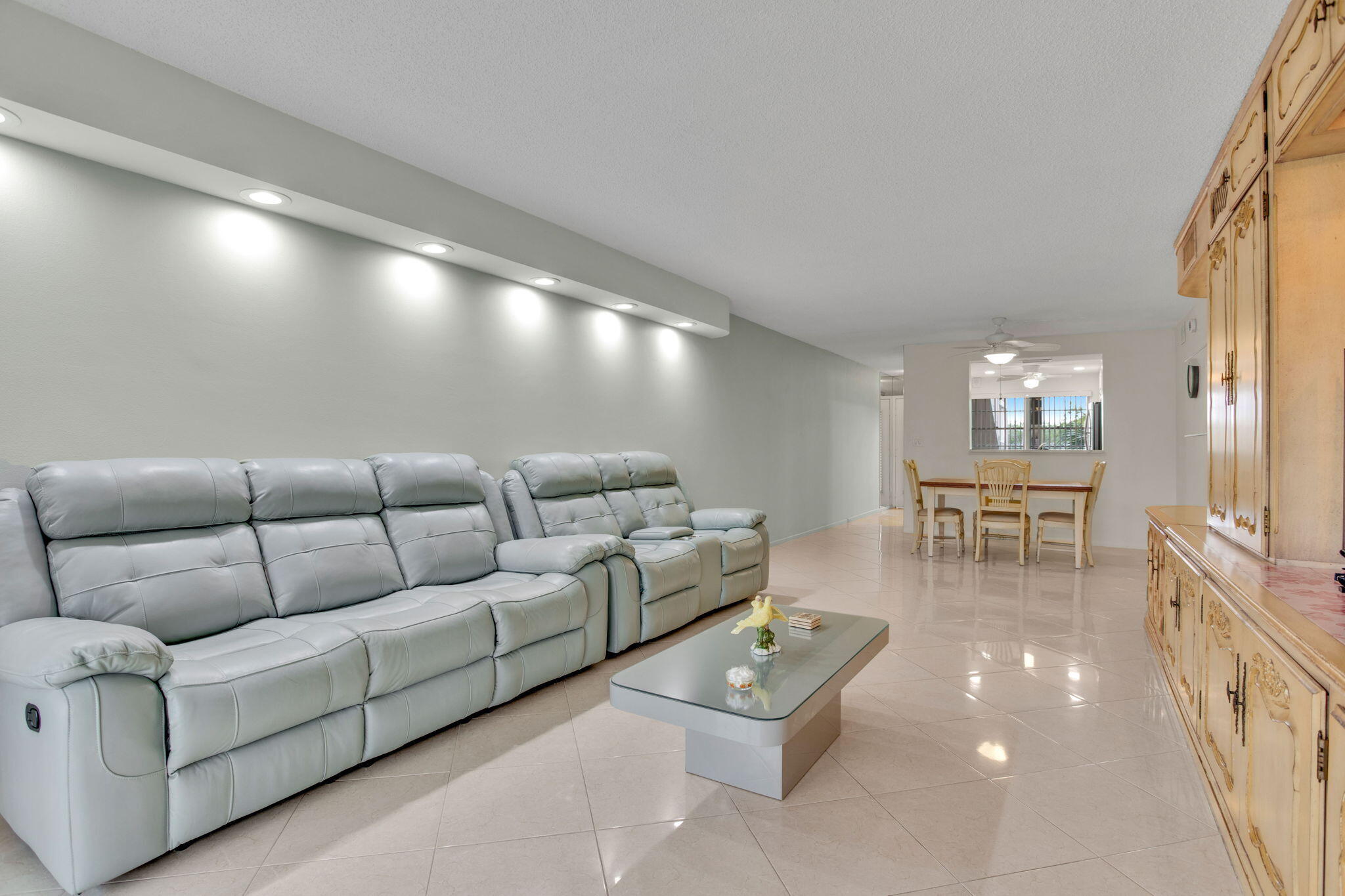 MARTINIQUE VILLAGE II B CONDO - Residential