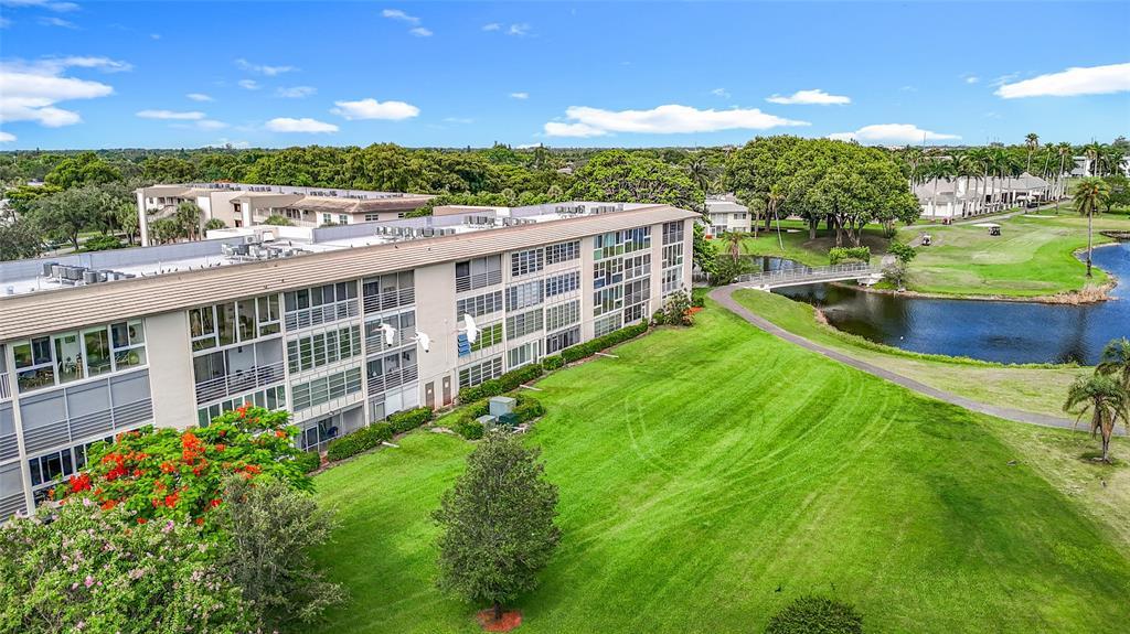 4701 Martinique Drive K3