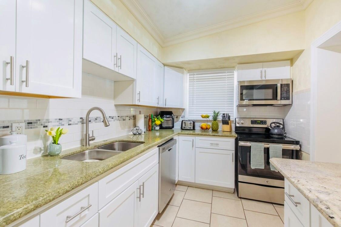 Boulevard Estates - Residential Lease