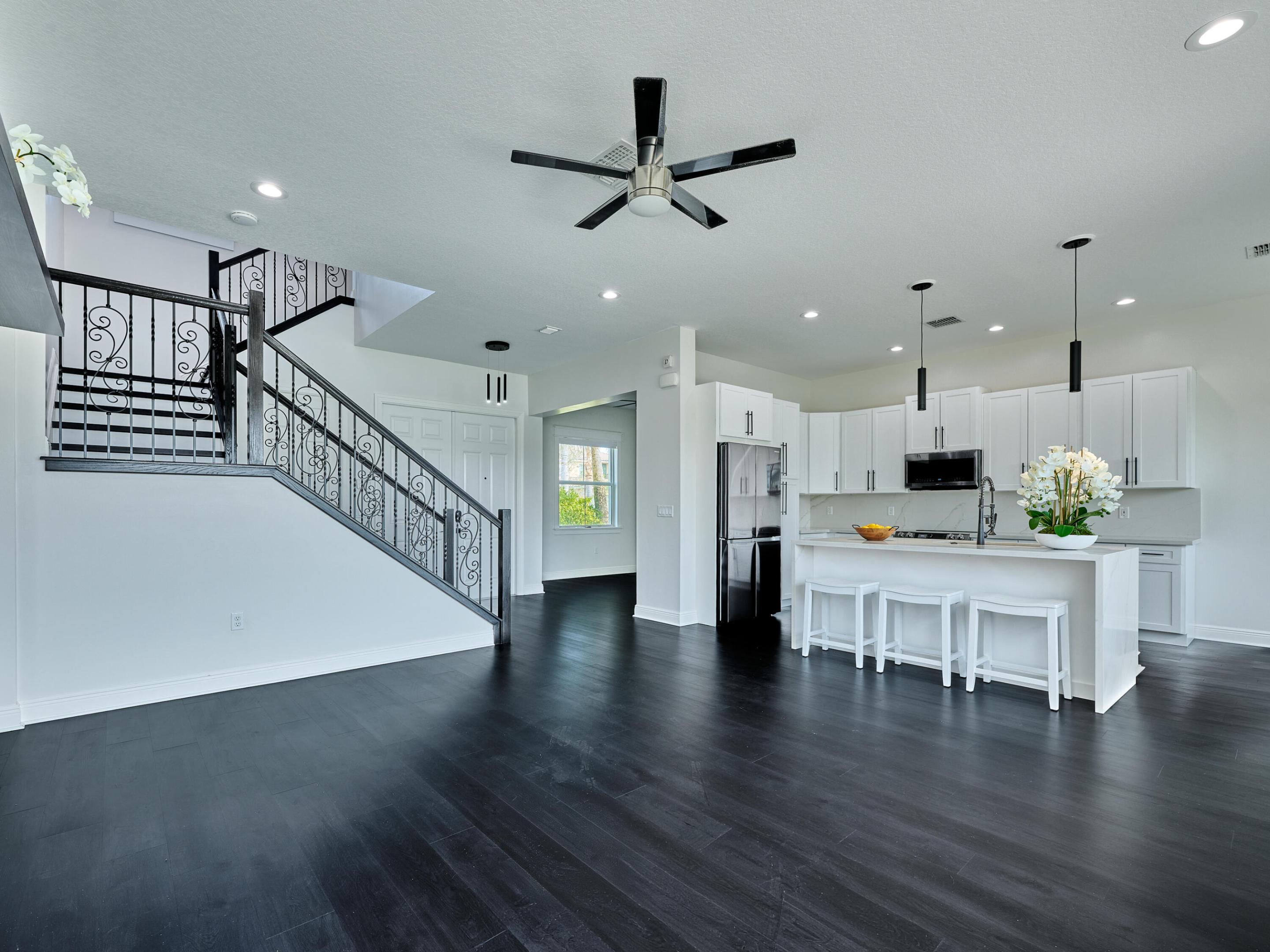 2914 Bellarosa Circle