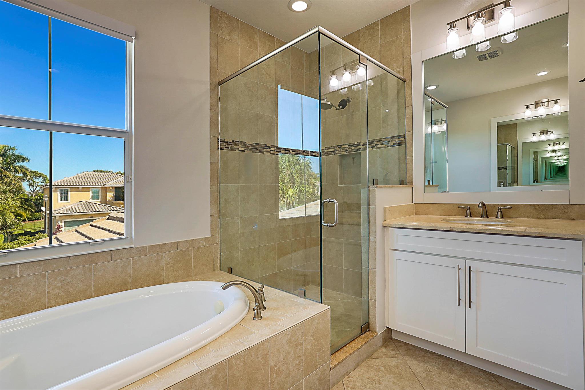 PORTOSOL REPL NO 3 - Residential