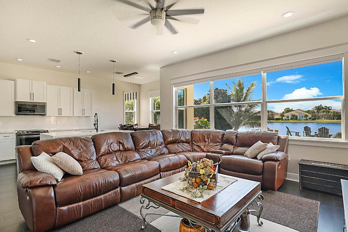 PORTOSOL REPL NO 3 - Residential