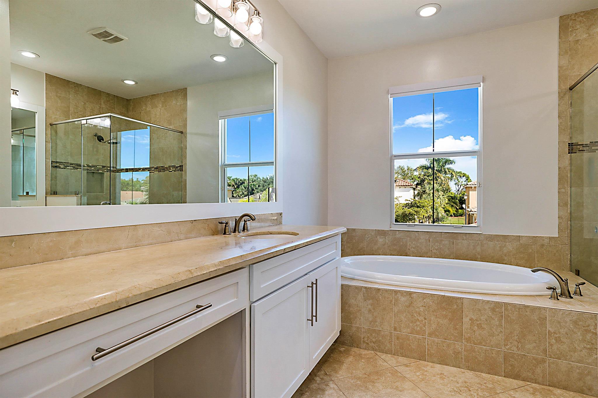 PORTOSOL REPL NO 3 - Residential