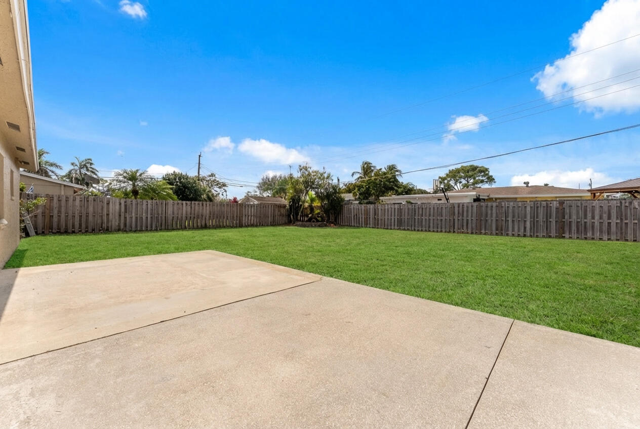 PALM SPRINGS VILLAGE 4 - Residential