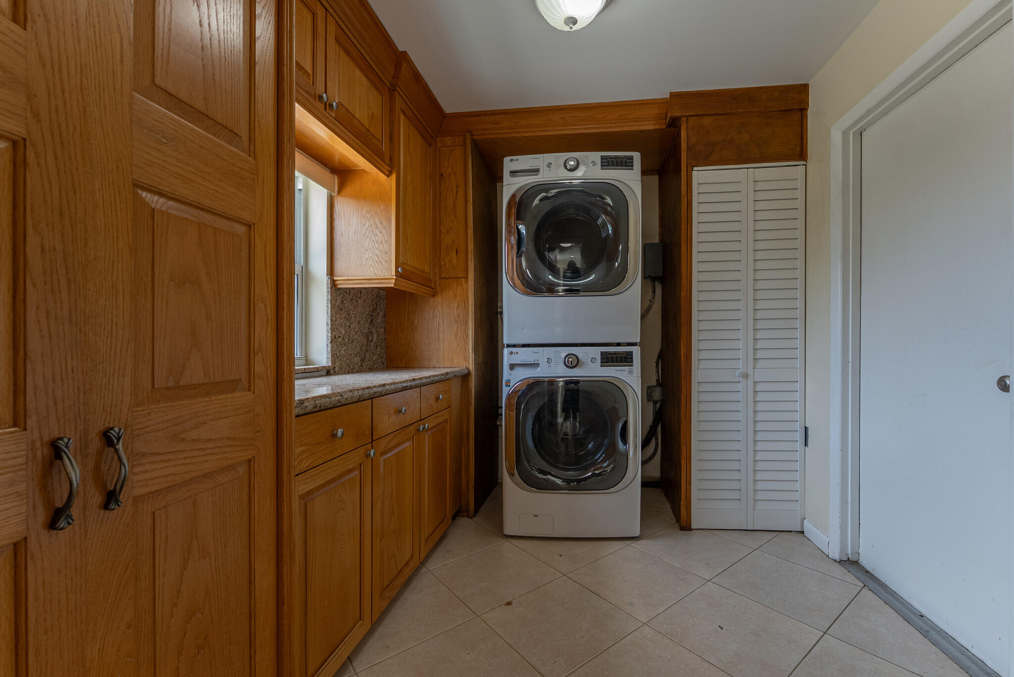 PALM SPRINGS VILLAGE 4 - Residential