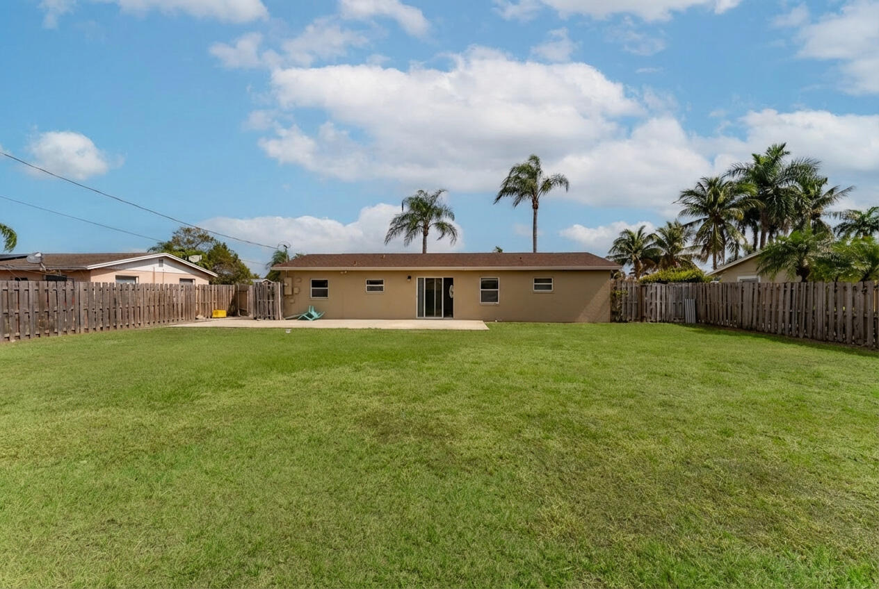 PALM SPRINGS VILLAGE 4 - Residential