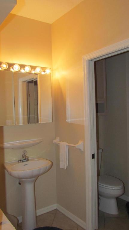 GOLF VILLAS CONDOMINIUM - Residential