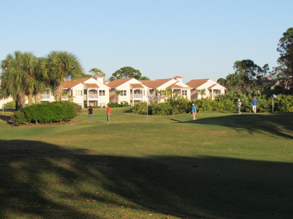 GOLF VILLAS CONDOMINIUM - Residential