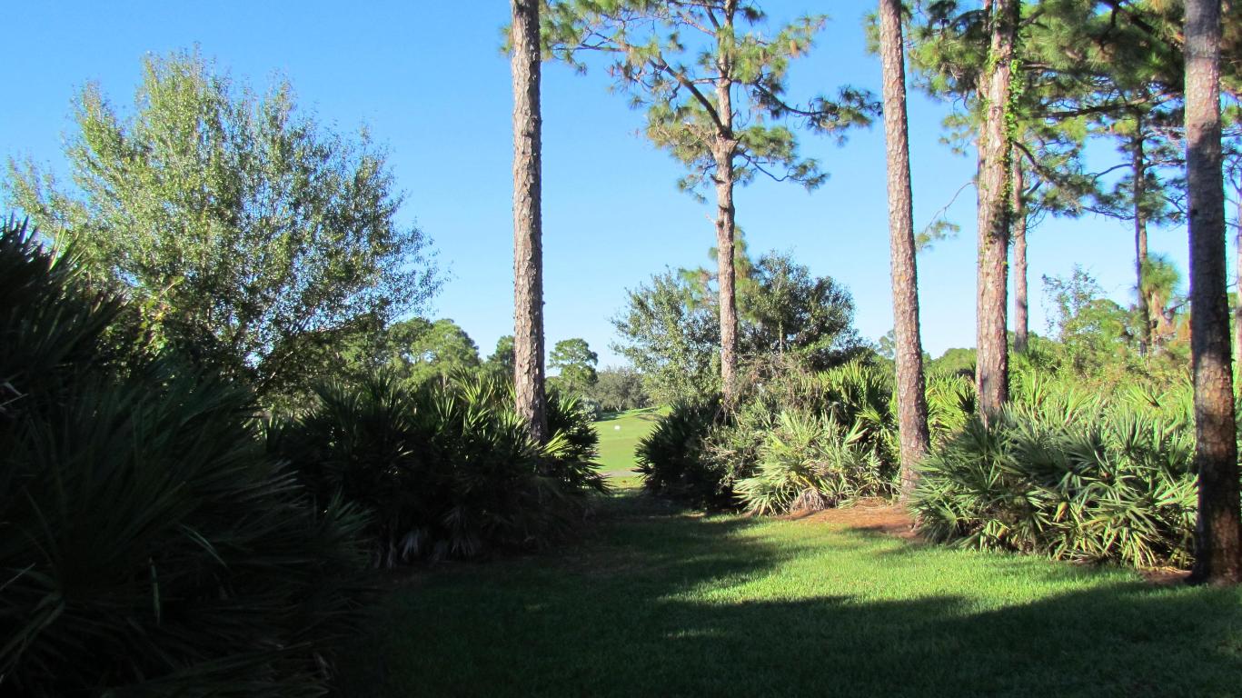 GOLF VILLAS CONDOMINIUM - Residential