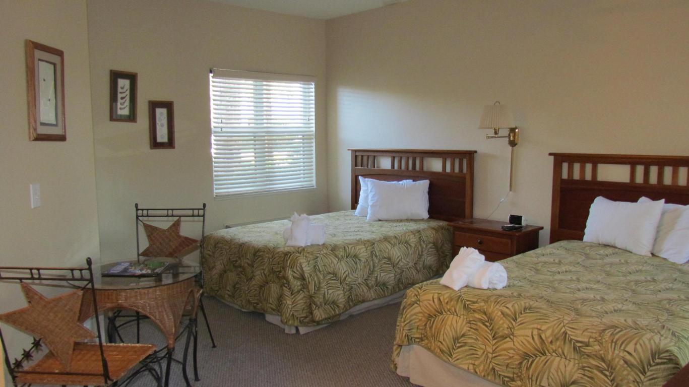 GOLF VILLAS CONDOMINIUM - Residential