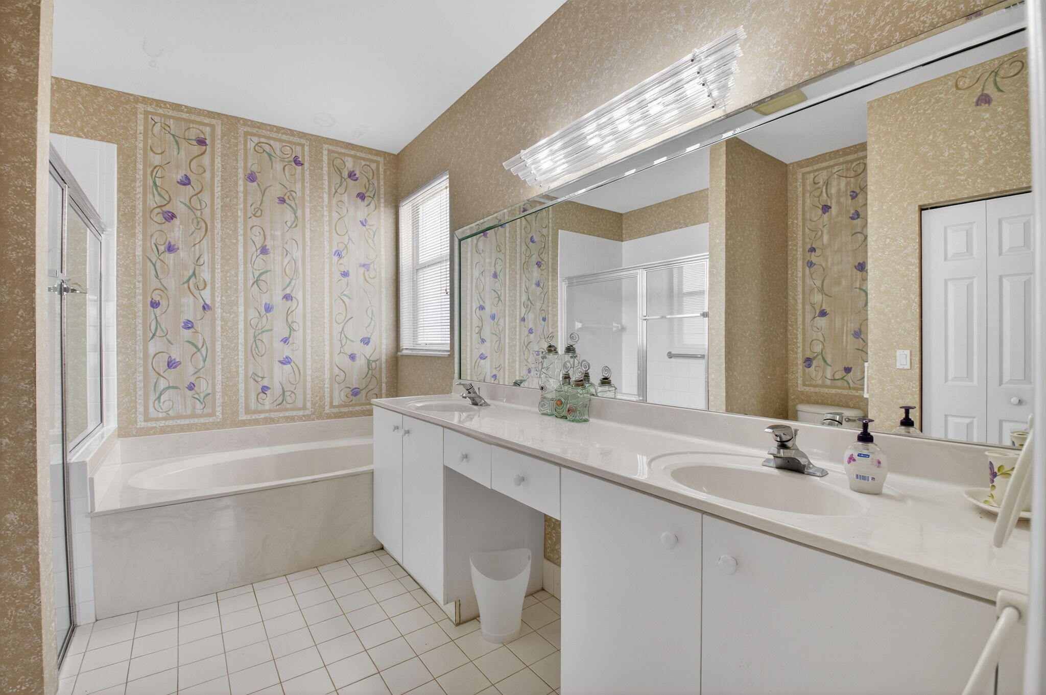 Majestic Isles - Residential