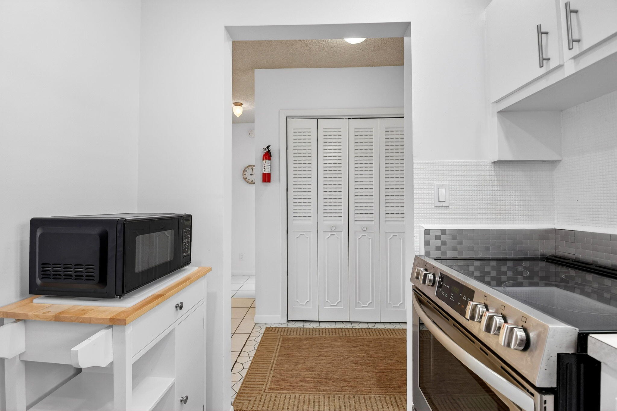 LEISUREVILLE LAKE CONDO - Residential