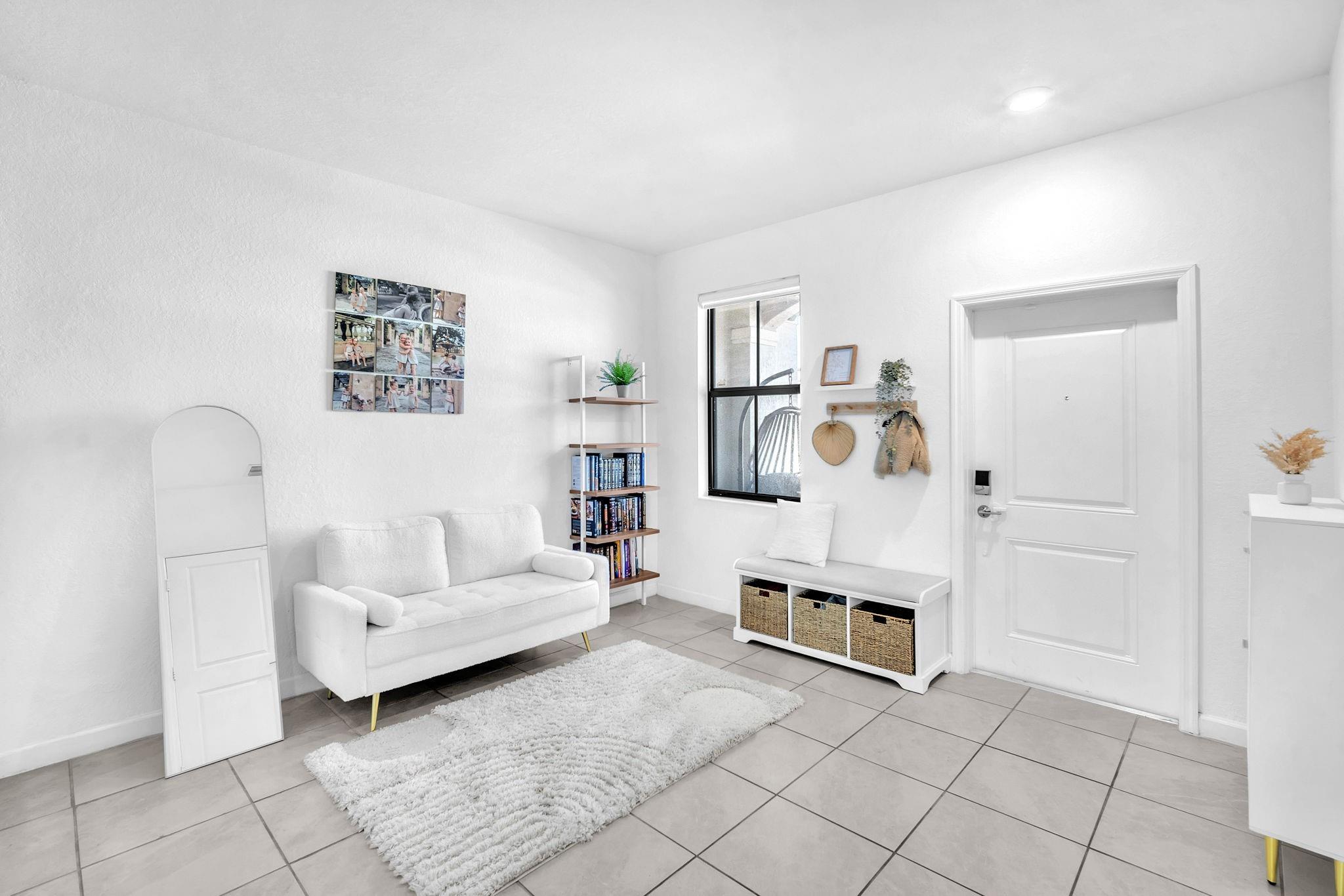 Vista Lago - Residential