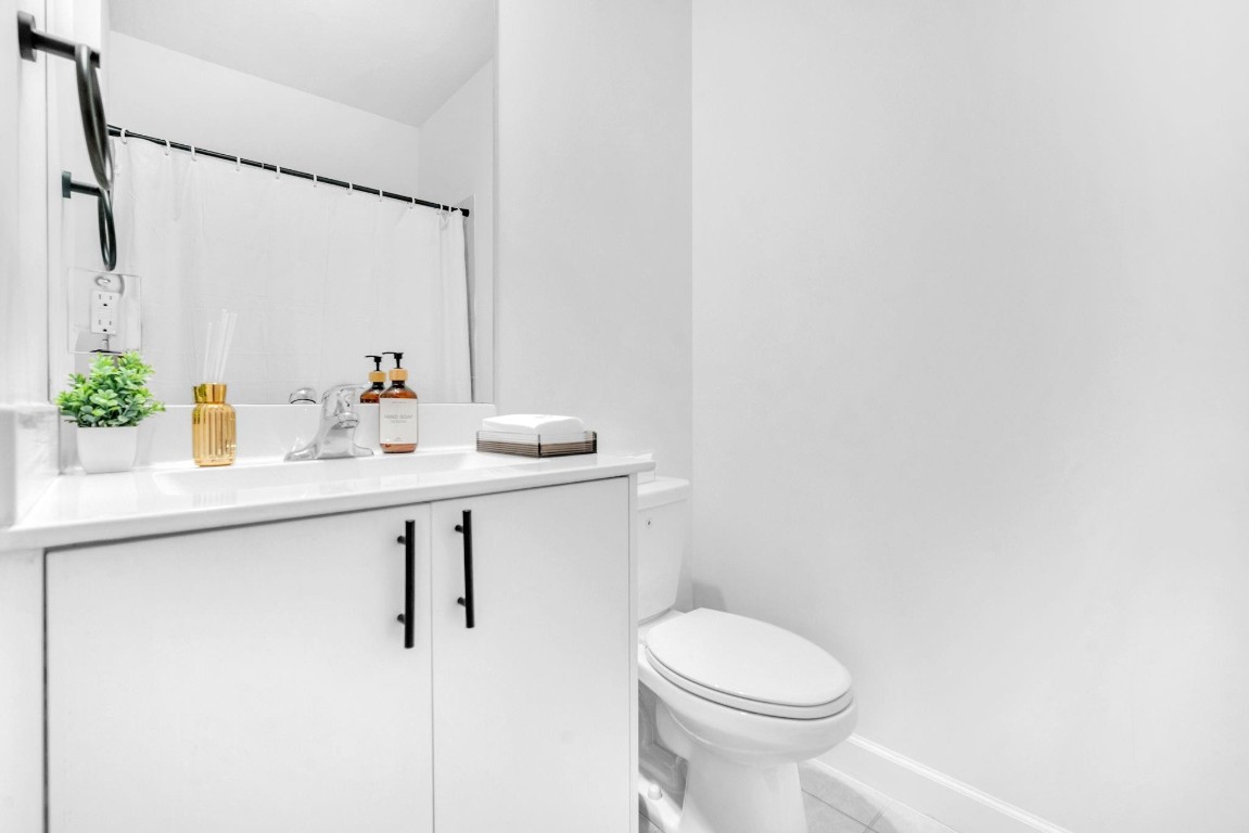 Vista Lago - Residential