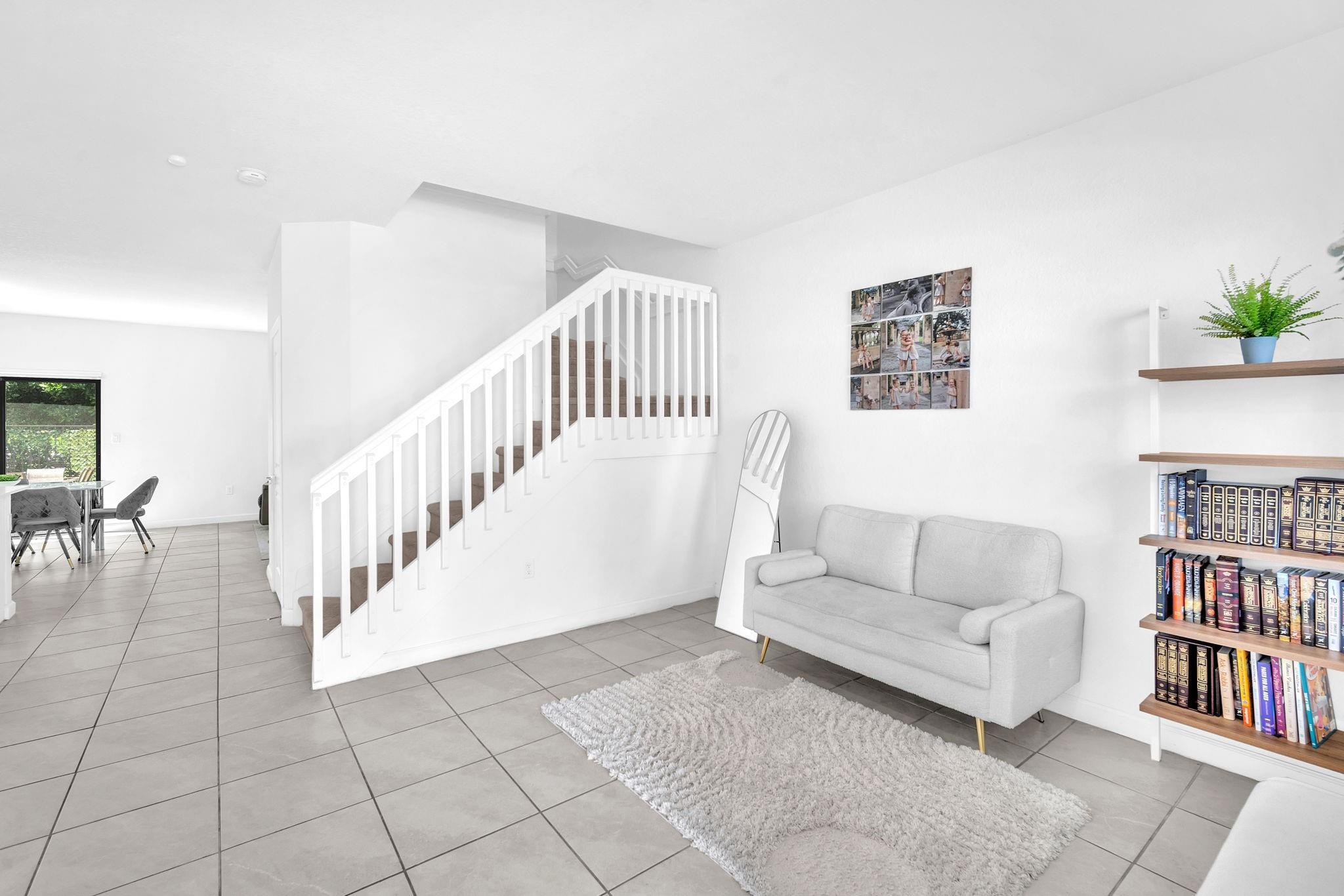 Vista Lago - Residential