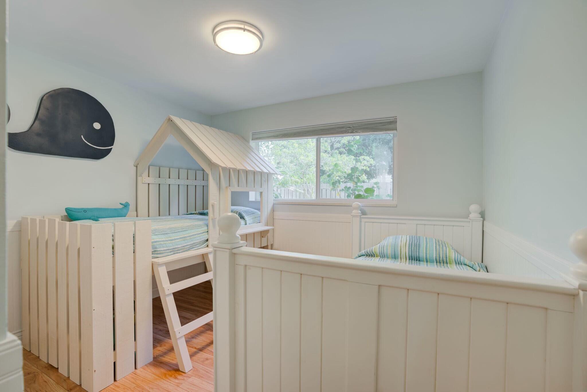 COUNTRY CLUB ADD TO VILLA - Residential Lease