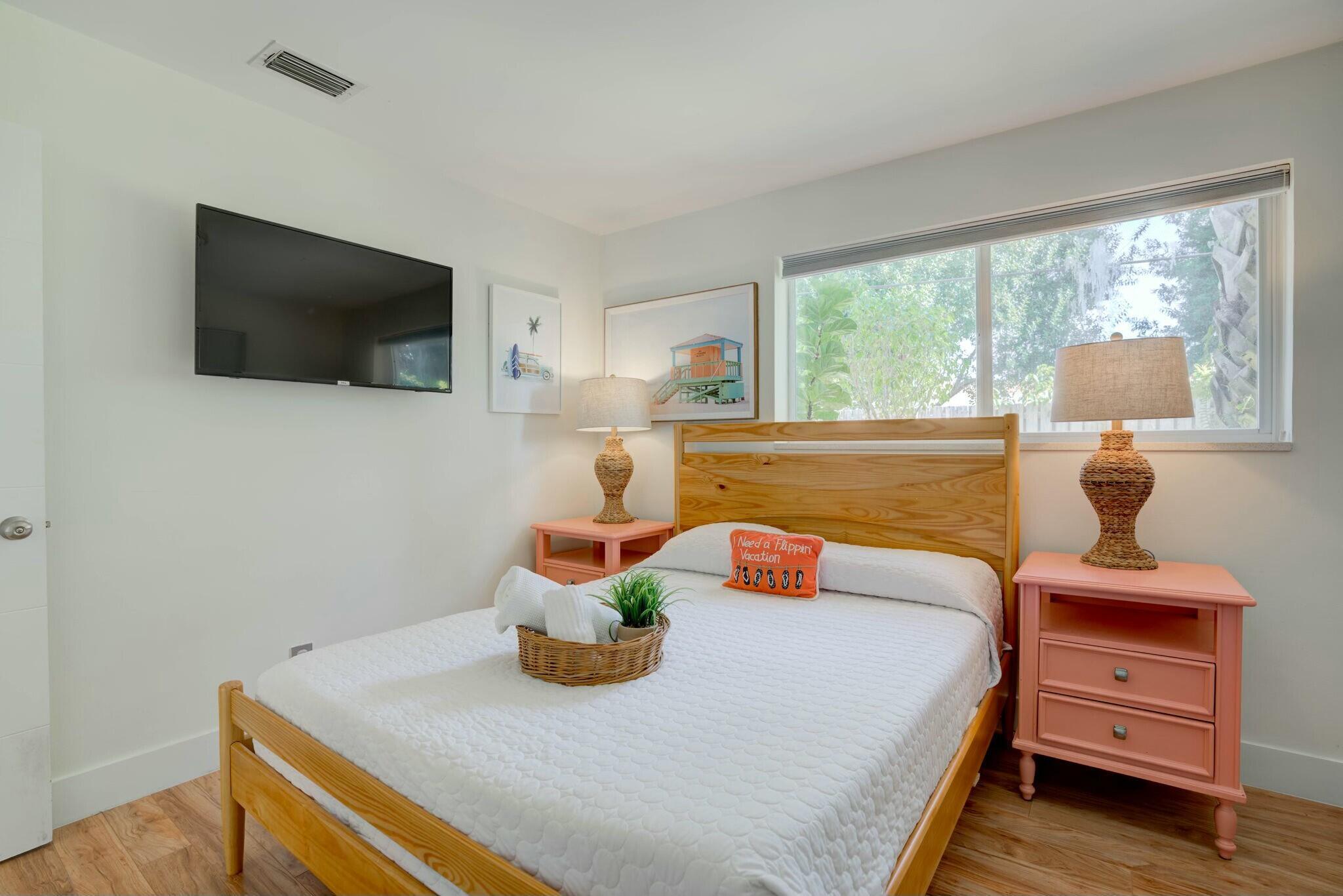 COUNTRY CLUB ADD TO VILLA - Residential Lease