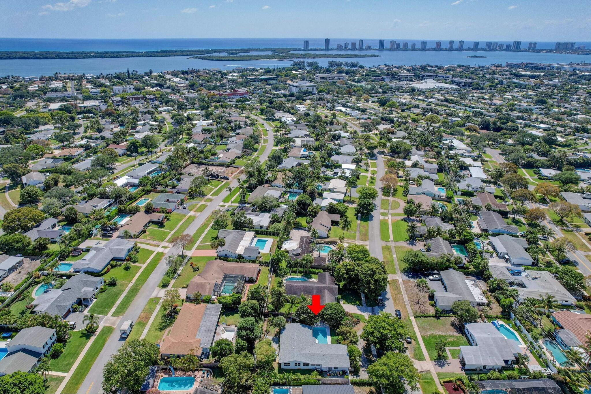 COUNTRY CLUB ADD TO VILLA - Residential Lease