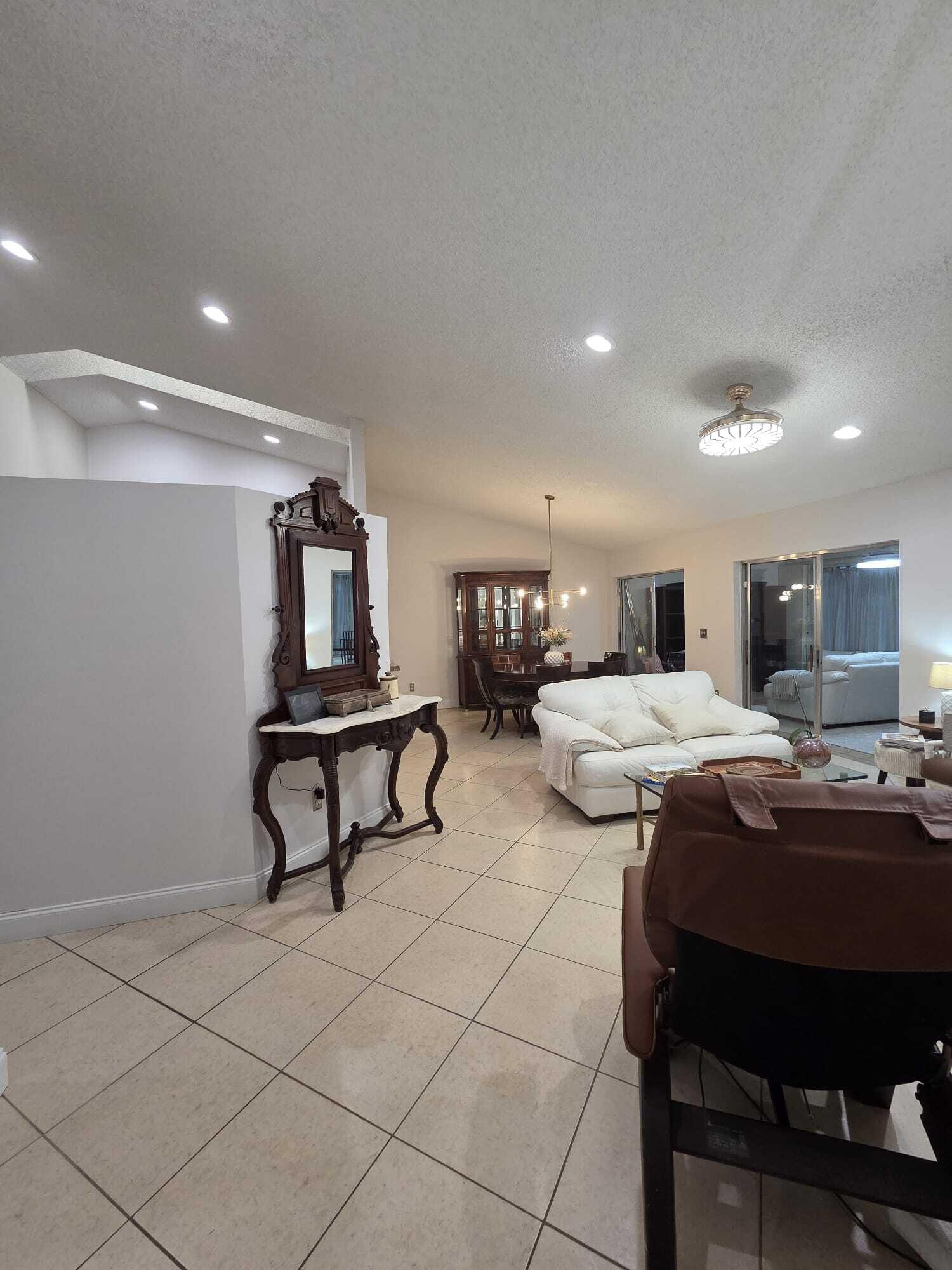 115 Ramblewood Circle
