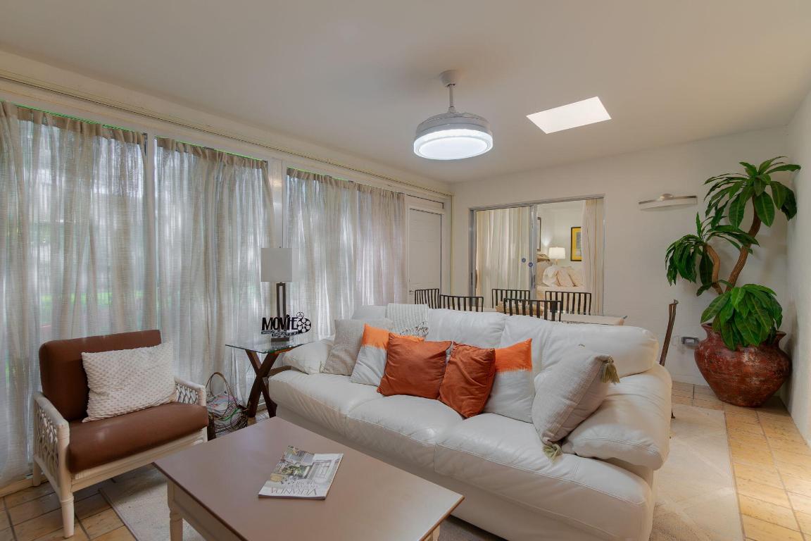 VILLAGE WALK - Residential