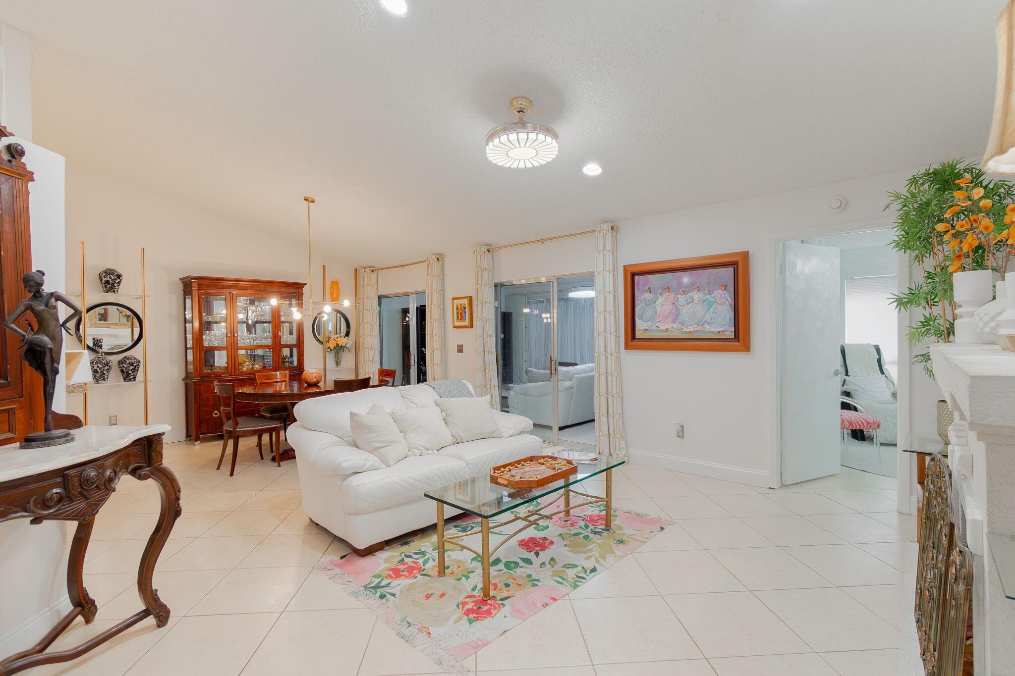 115 Ramblewood Circle