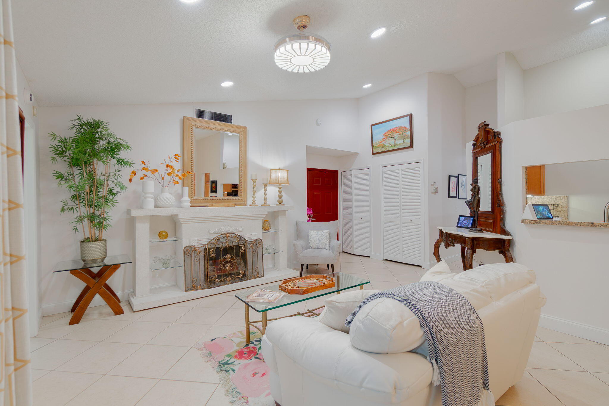 VILLAGE WALK - Residential