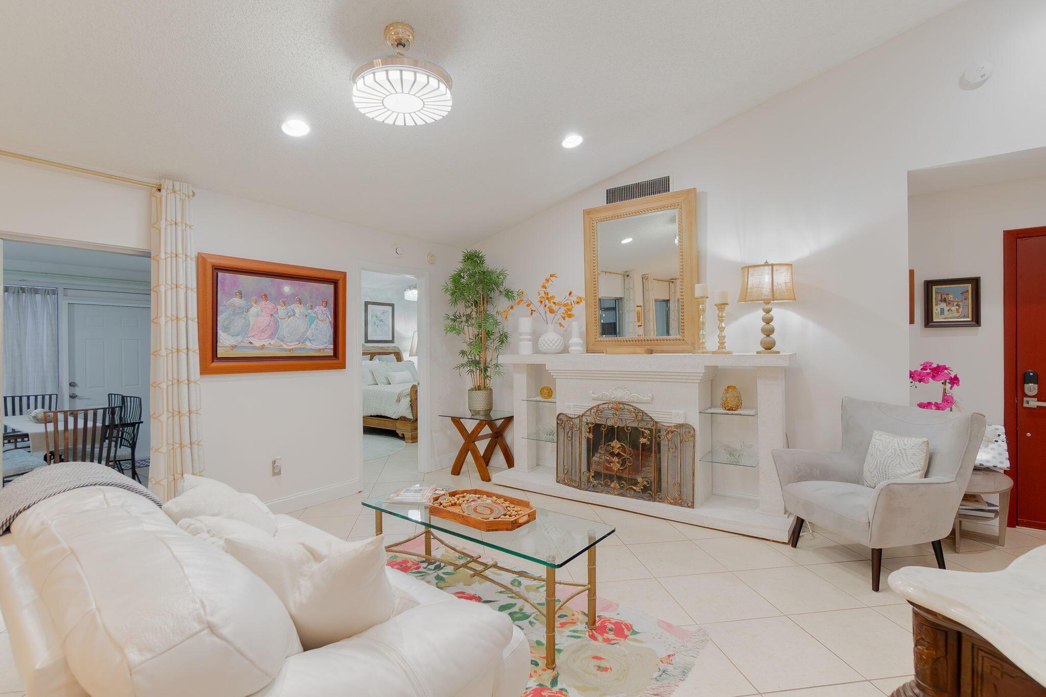 VILLAGE WALK - Residential