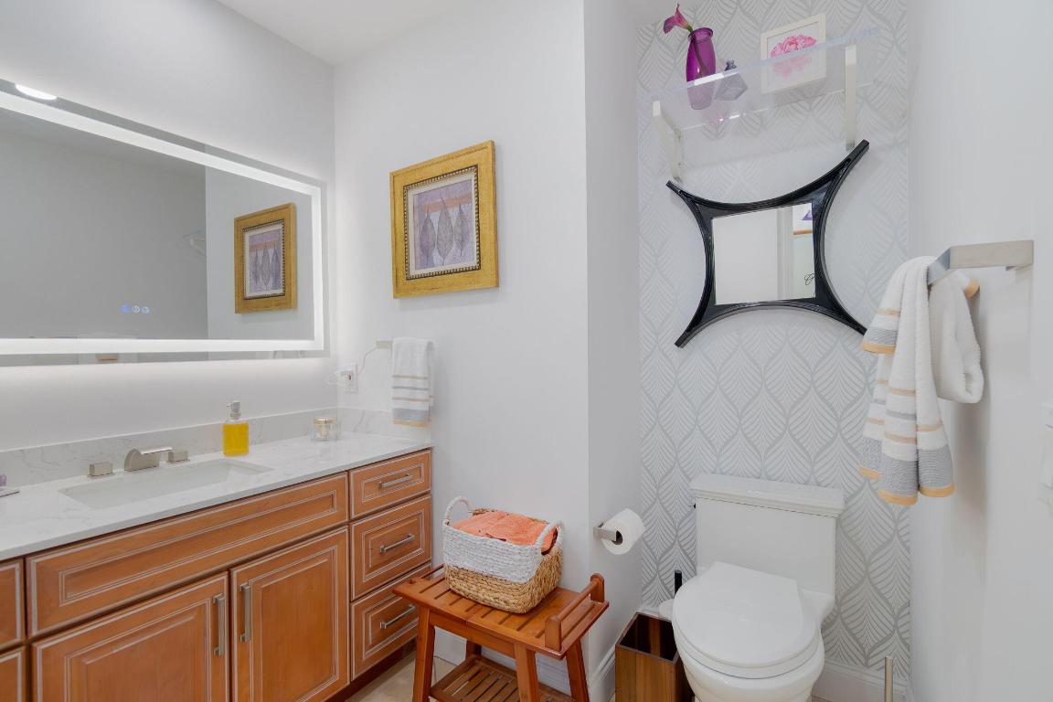 VILLAGE WALK - Residential