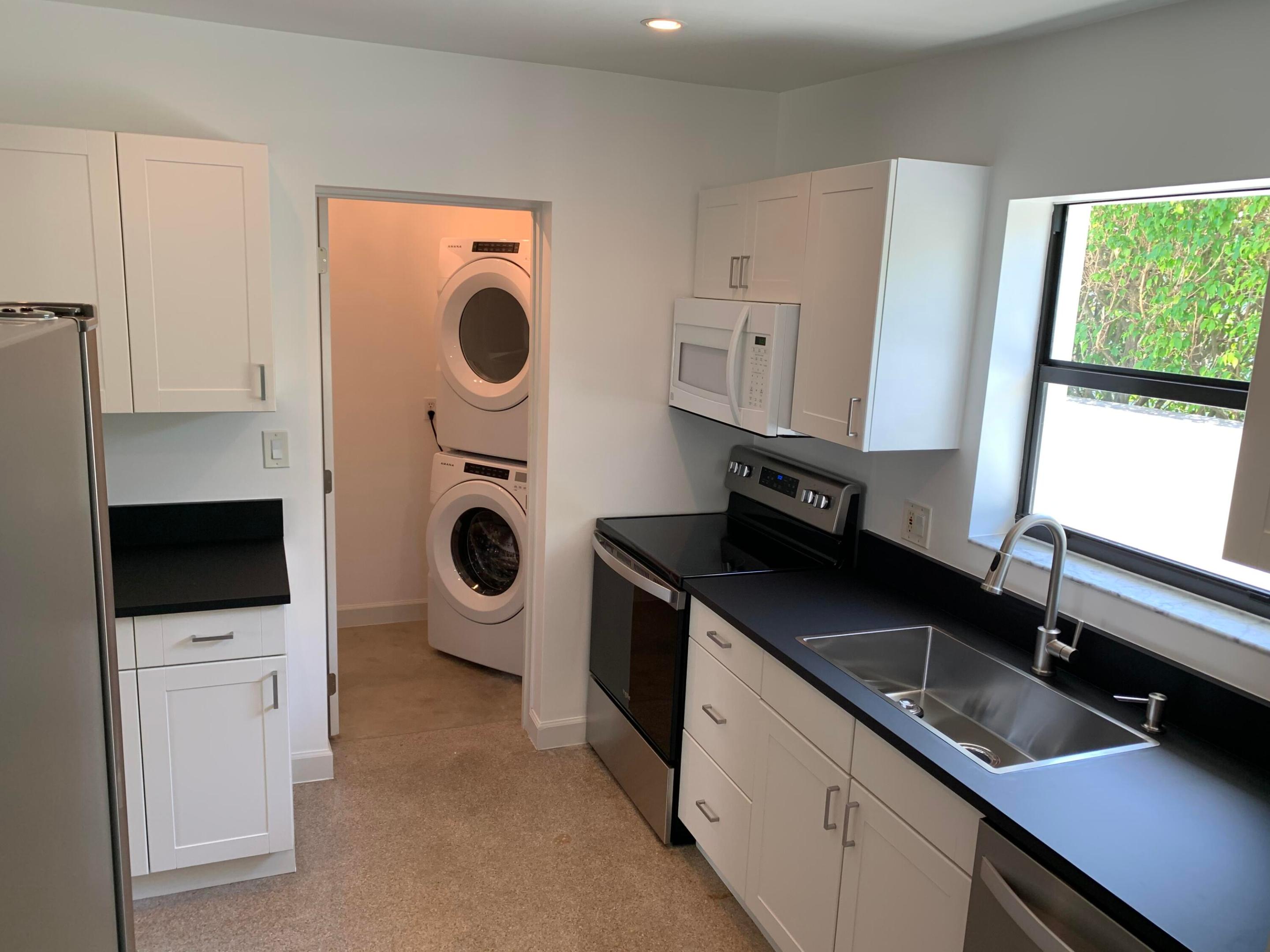 HILLSBORO SHORES SEC - Residential Lease