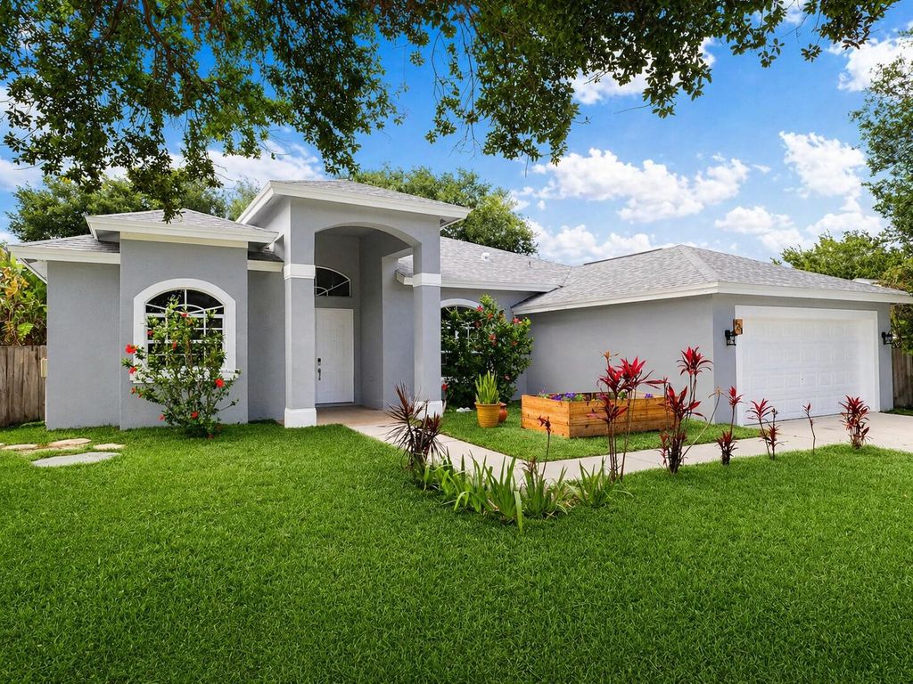 Photo of 631 SW Sandbar Terrace, Port Saint Lucie, FL 34953 (MLS # B26022452)
