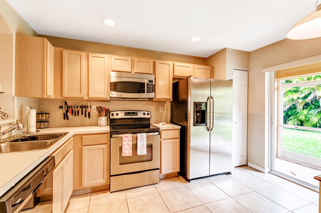 RENAISSANCE SEC 4 1 - Residential