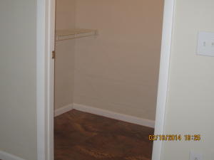 PALM LAKE CONDO - Residential Lease