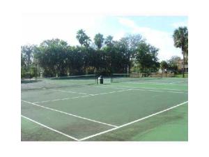 PALM LAKE CONDO - Residential Lease