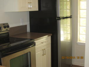 PALM LAKE CONDO - Residential Lease