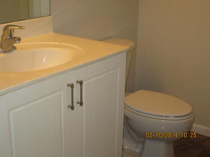 PALM LAKE CONDO - Residential Lease