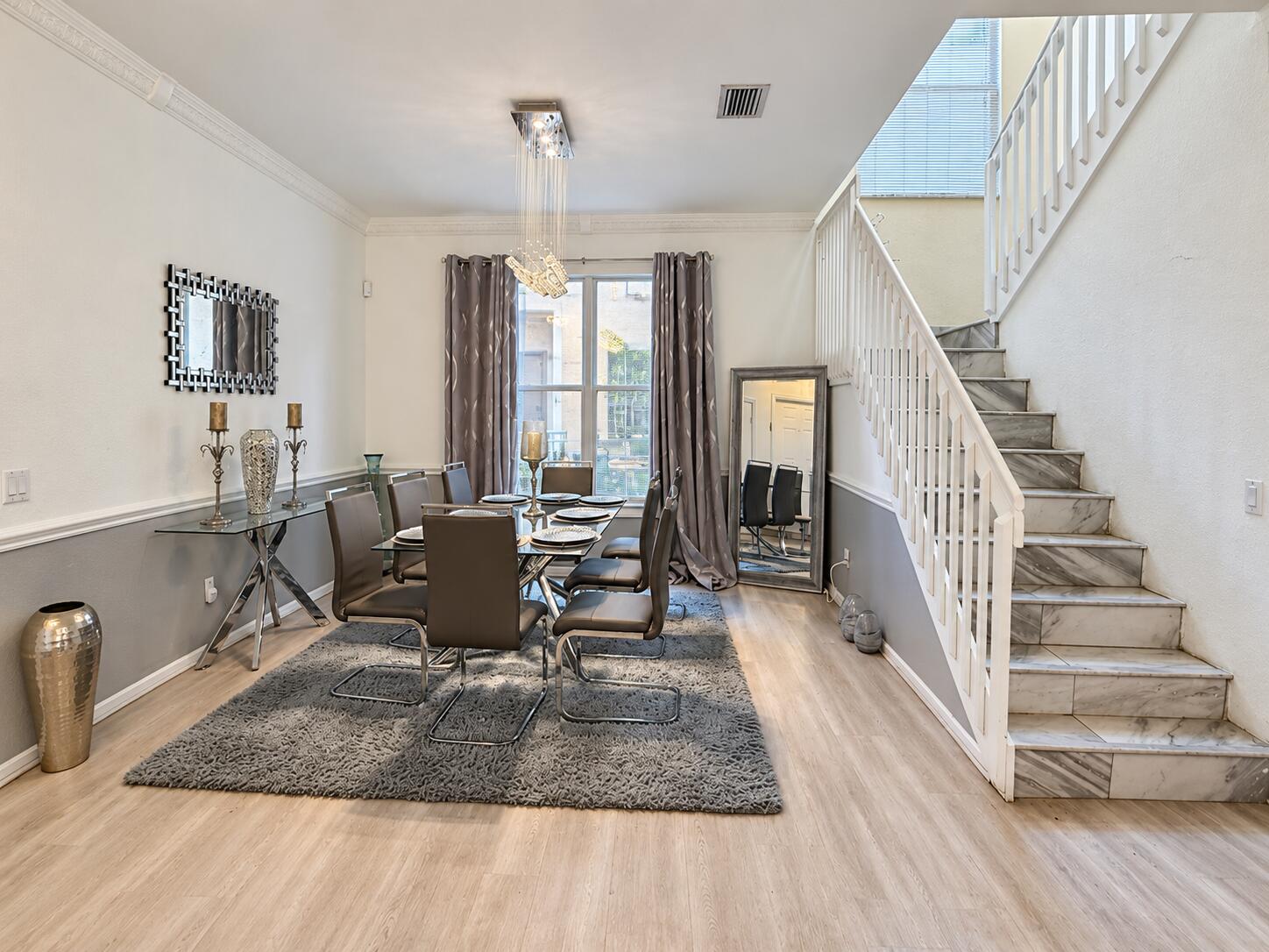 Properties 5411 SUNSEEKER Boulevard