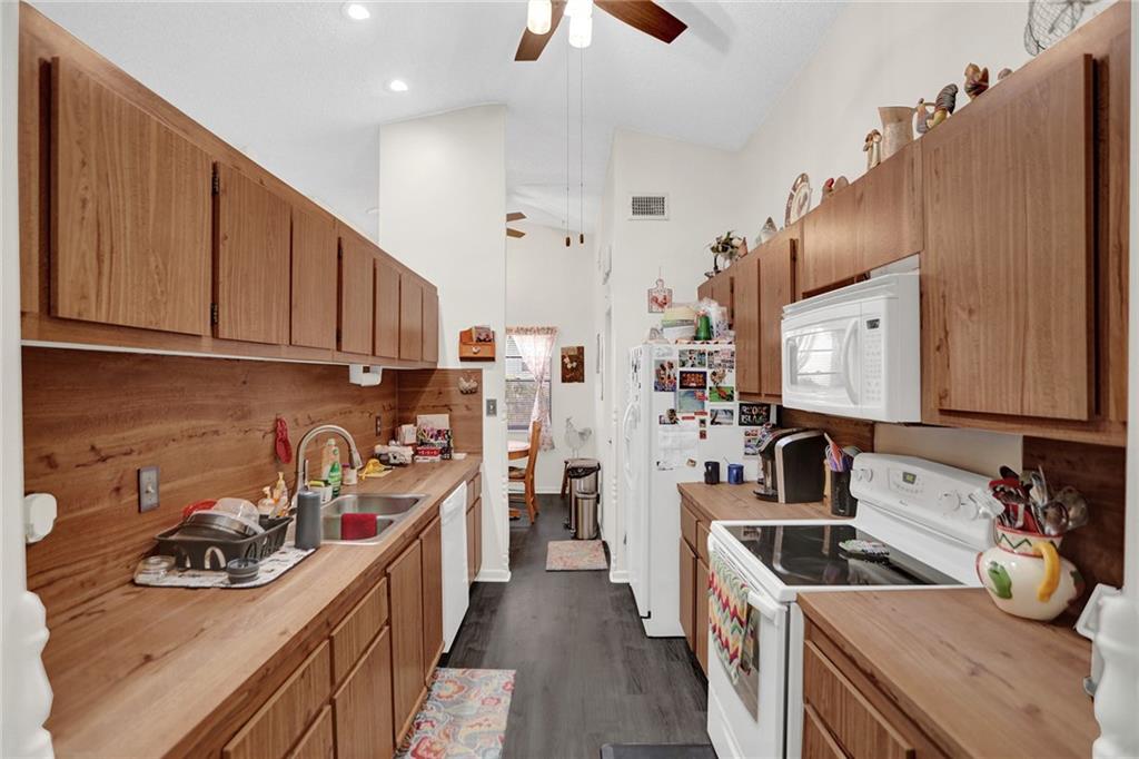 Boulevard Woods North 101 - Residential