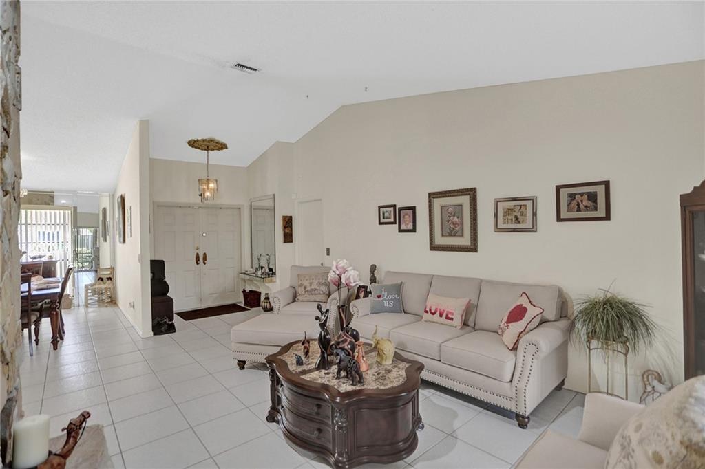 Boulevard Woods North 101 - Residential