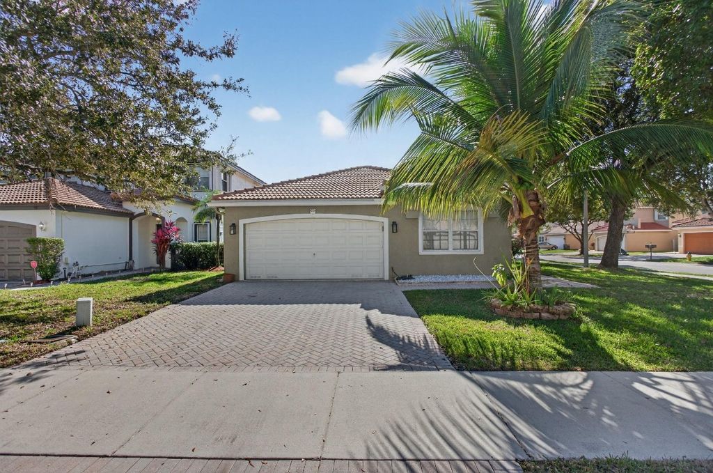 Photo of 4064 Crescent Creek Drive, Coconut Creek, FL 33073 (MLS # F10537440)