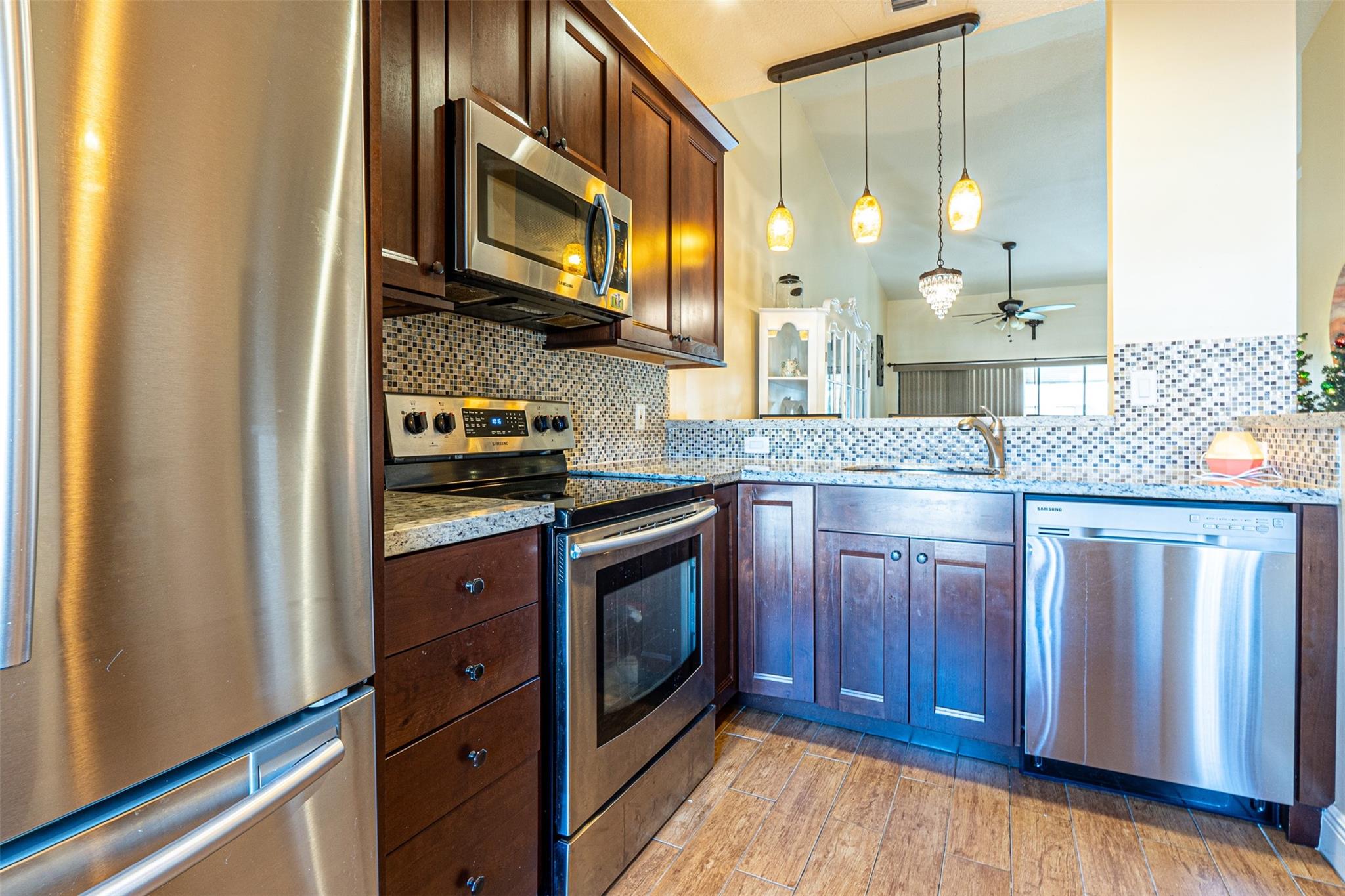 Meadowridge - Residential