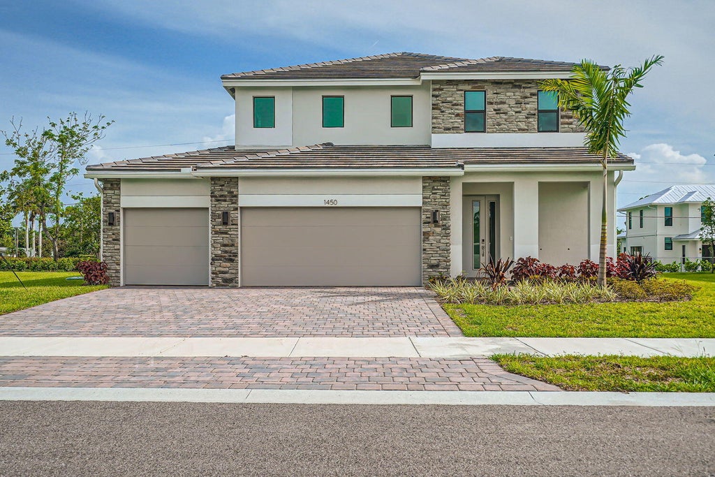 Photo of 1400 SW Lago Circle, Palm City, FL 34990 (MLS # R11036060)