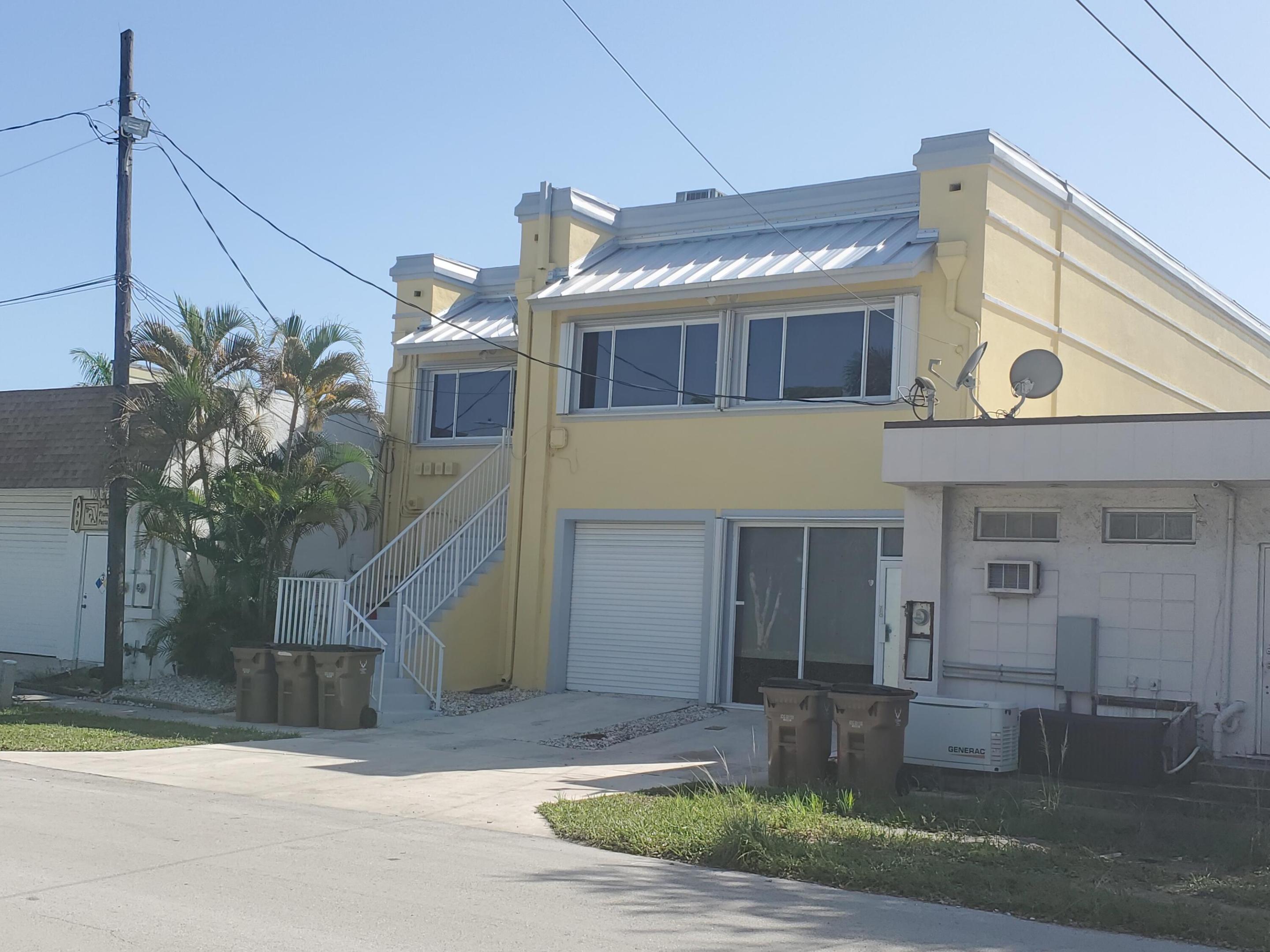 837 SE 8th Avenue SE 203