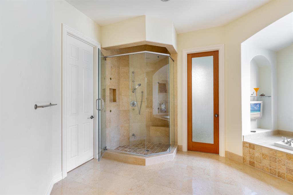 Venetian Isles - Residential